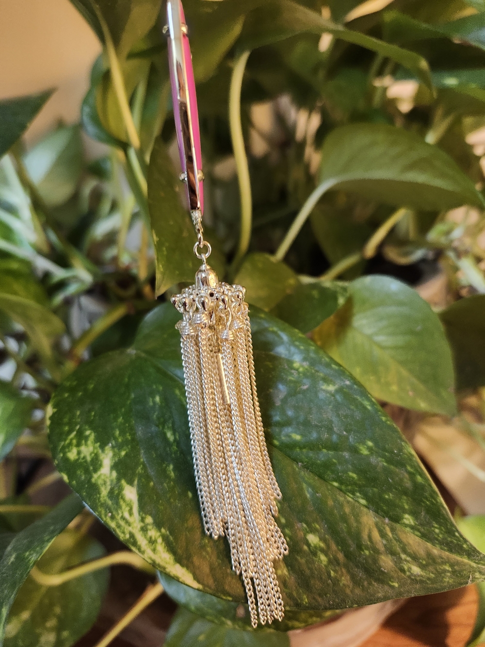 Kendra Scott Gold Tassel Necklace with Pink Pendant - Picture 15 of 16